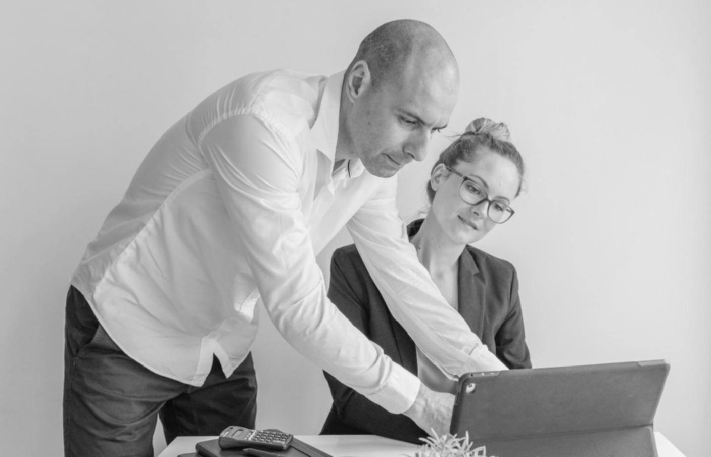 Detailed financial analysis and investment research materials